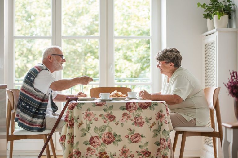 Afavorir l’adequada nutrició d’una persona amb Alzheimer
