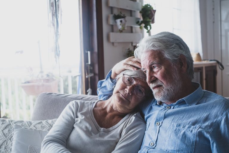 Per què no s’ha de portar la contra a una persona amb Alzheimer